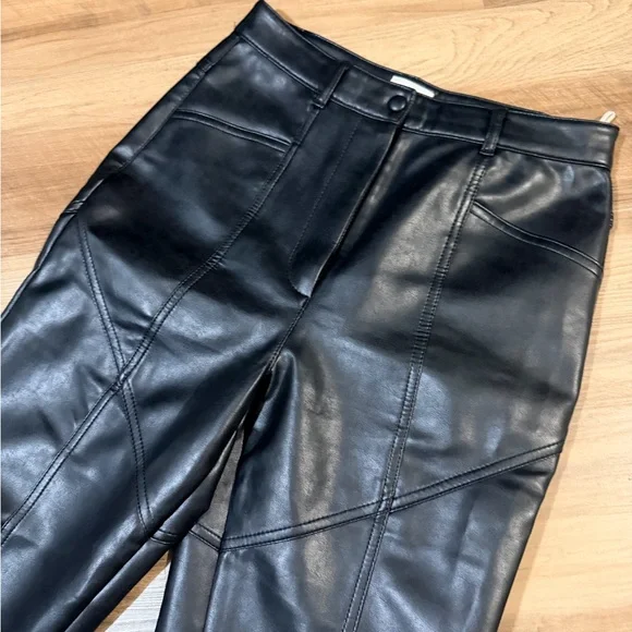 ARITZIA Wilfred Rebel Vegan Leather High Rise Straight Leg Pants Black Size 4 - Picture 4 of 12